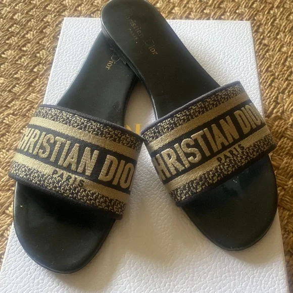 SOLD!!!!! Authentic Christian Dior DWAY Slides - Picture 4 of 7